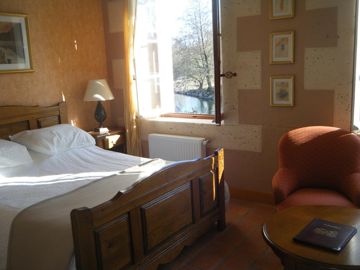 Châteauneuf-sur-Charente La Tonnellerie B&B 외부 사진