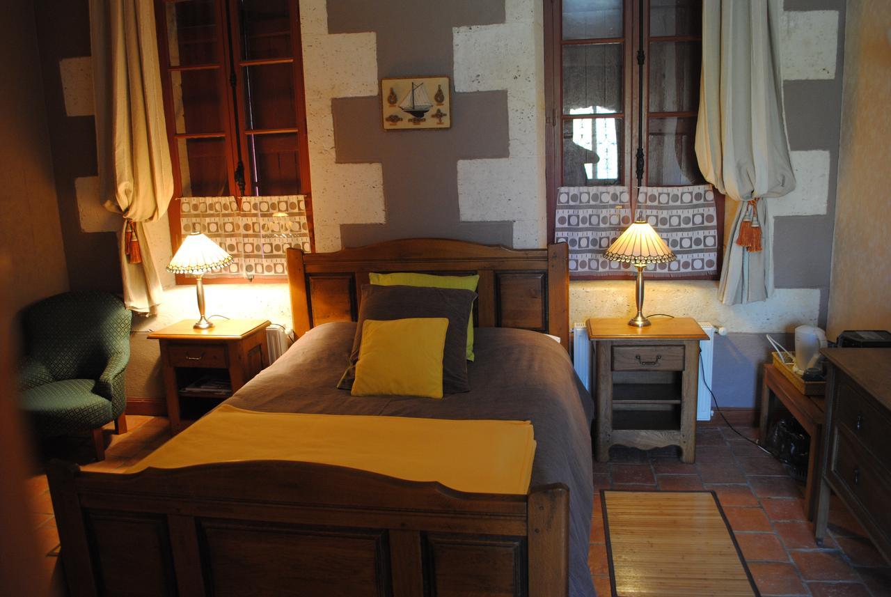 Châteauneuf-sur-Charente La Tonnellerie B&B 외부 사진